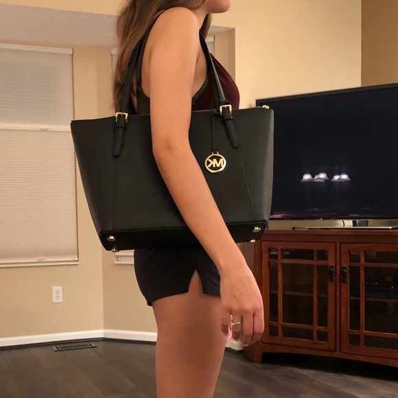 NWT Michael Kors Ciara Tote - Picture 6 of 6